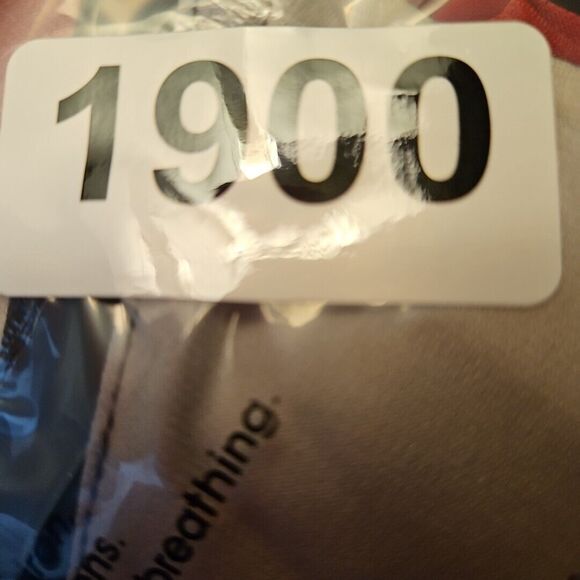 Susan Graver Women's Lg Pullover Top black red white multicolored stretch - Picture 8 of 9